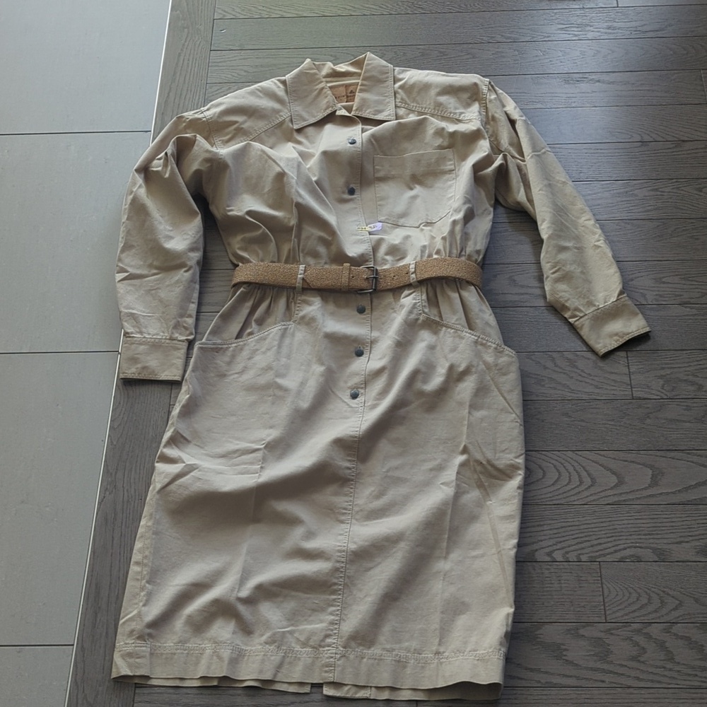 Vintage Liz Claiborne Tan Belted Jacket Dress - Size 12 Good Condition - Picture 10 of 10